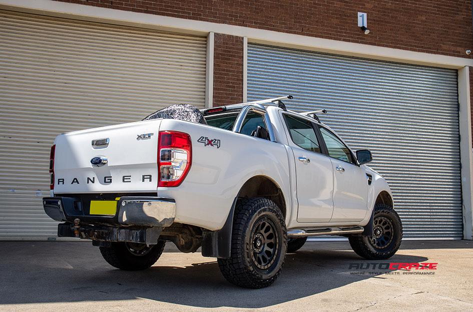 FORD-RANGER-VECTOR-MATTE-BLACK
